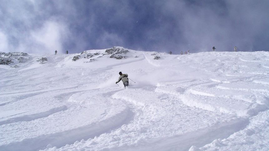 powder skiing at Squaw Valley