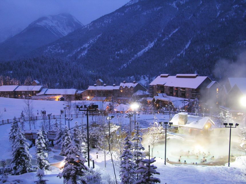Panorama village and pool complex