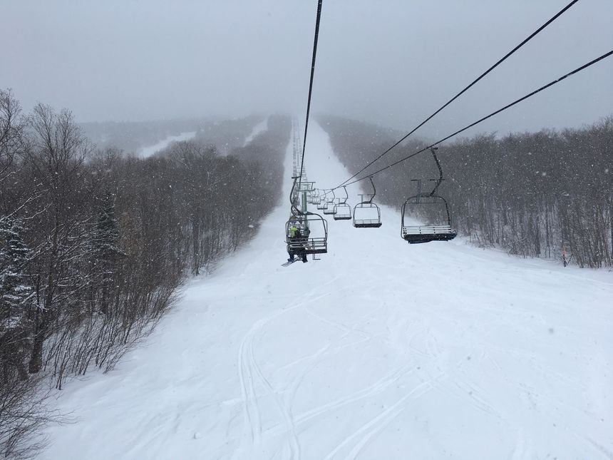 7 Best Ski Resorts in Vermont, 2023/24 SnowPak Skiing at Vermont