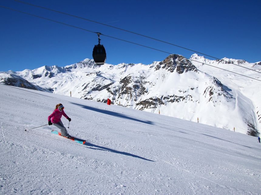 skiing Val disere