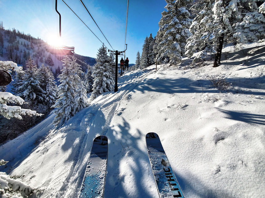 The 5 Best Ski Resorts Near Seattle, 2023/24