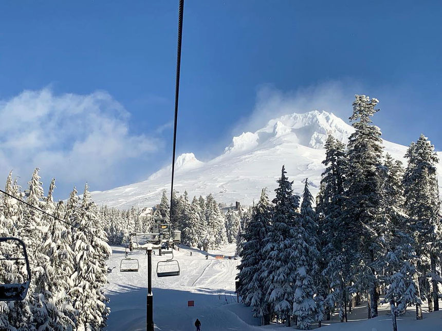 6 Best Ski Resorts in Oregon, 2023/24