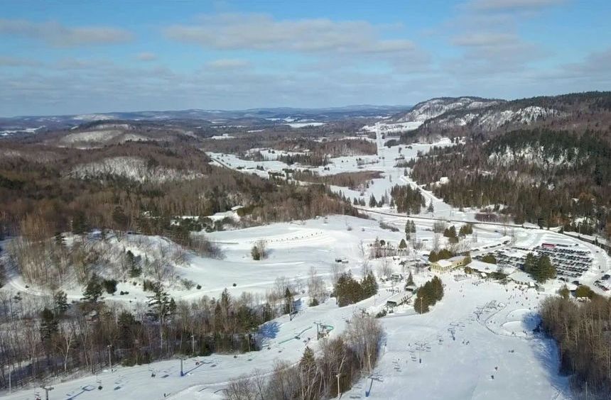 The 8 Best Ski Resorts Near Ottawa, 2023/24